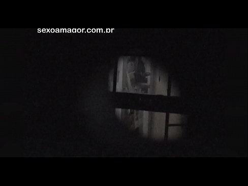 ❤️ Blondie ichi bo'sh g'ishtlar orqasida yashiringan qo'shni voyeur tomonidan yashirincha videoga tushadi ️❌ Super seksda pornoda uz.taxiklass.ru ☑